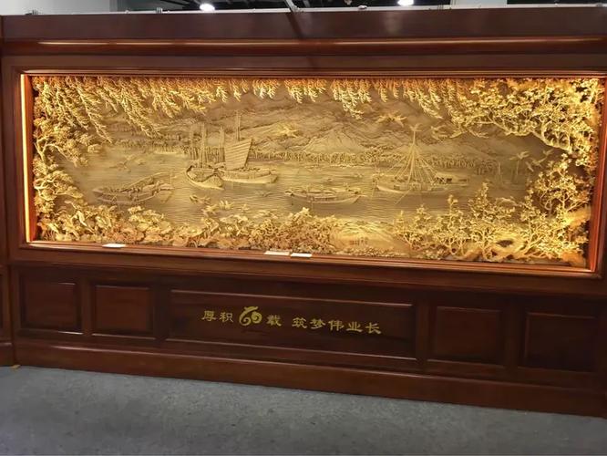 作为物质产品,它反映着一定时代,一定社会的物质的和文化的生产水平